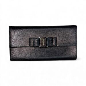 FERRAGAMO WALLET W/ STRAP